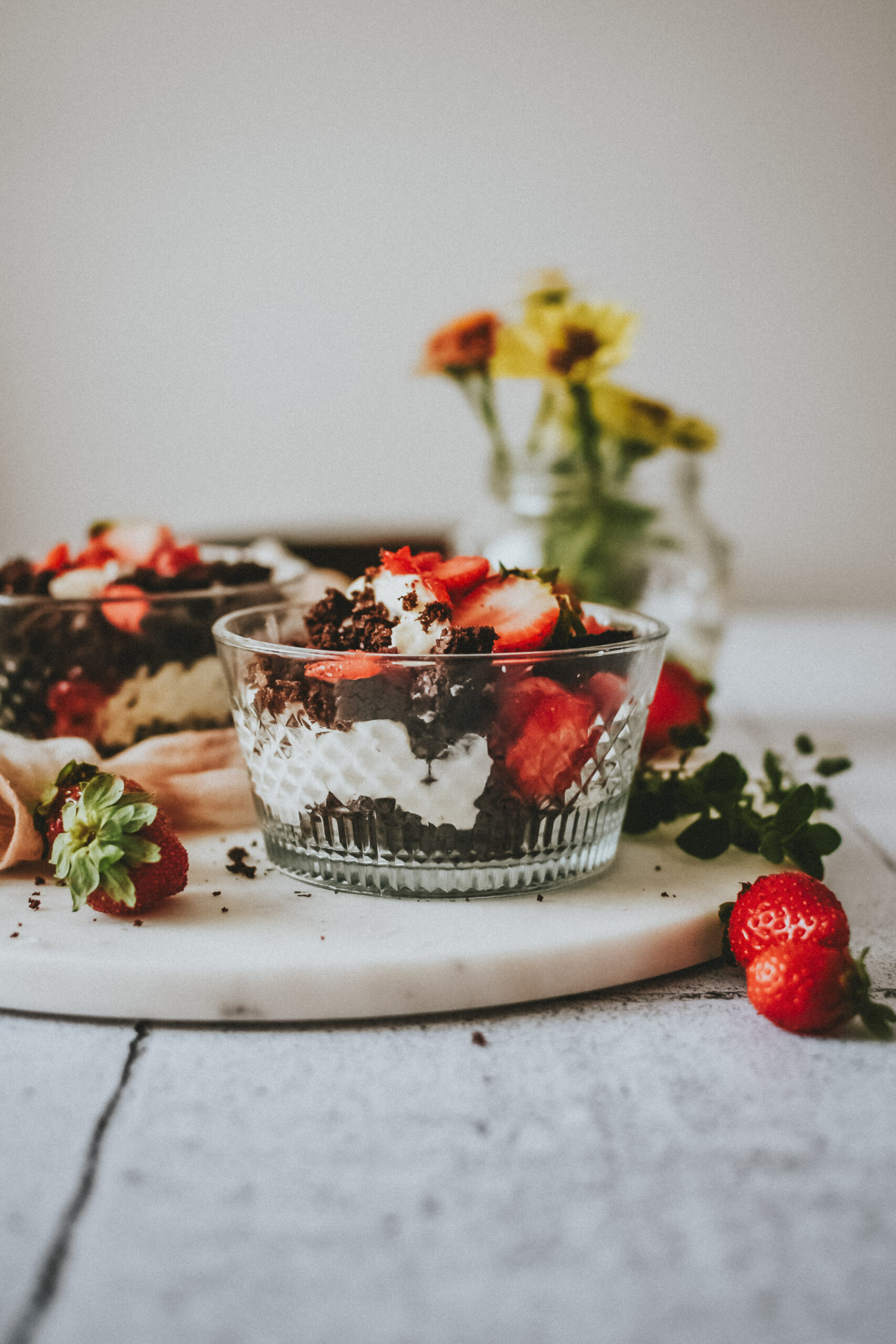 chocolate cake in jar čokoladove kolaciky v pohari photography